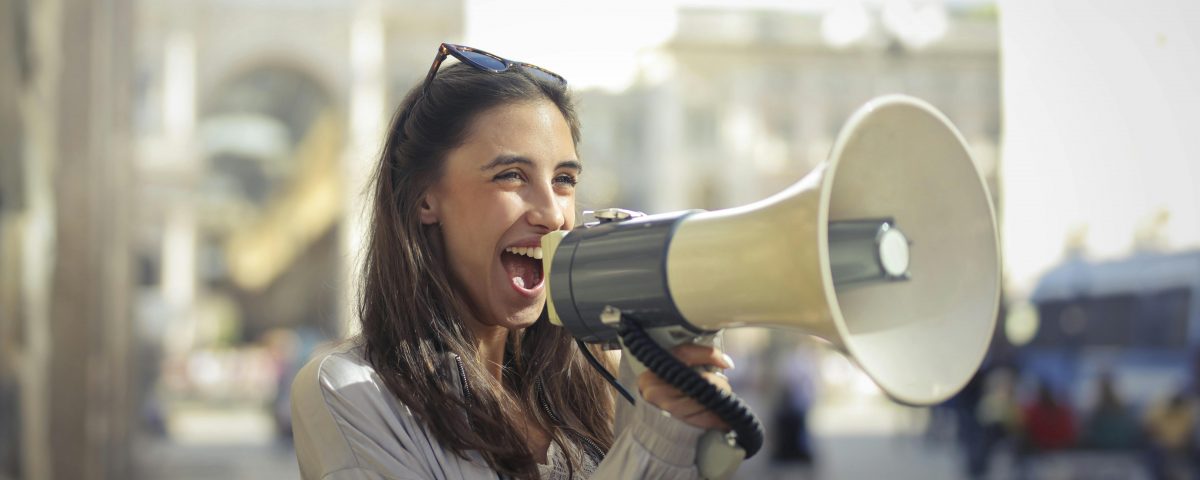 A relação dos brasileiros com os influenciadores